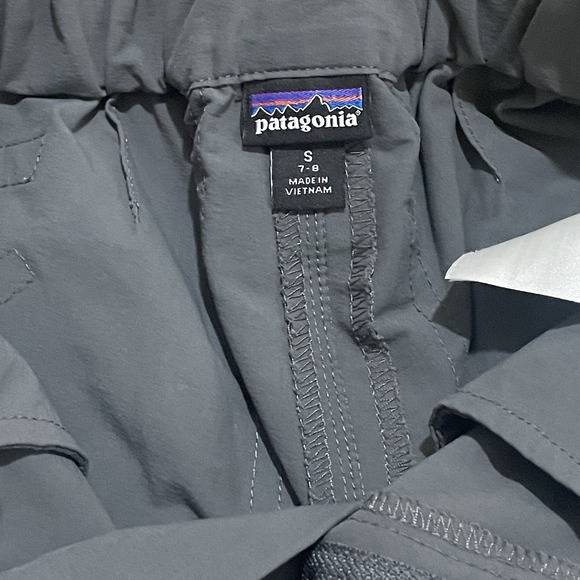 Patagonia Kids Boys Girls Gray Hiking Shorts Size 7–8 S Quick Dry Outdoor Nylon - Picture 3 of 9